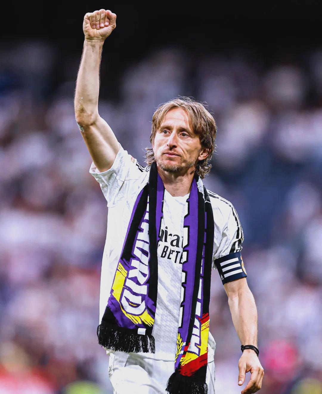 又一女性向游戏撑不住了，B站自研《摇光录：乱世公主》宣布停更