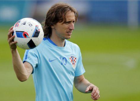 翻牌后压力测试的正确方式（如何正确开展翻牌后的压力测试）